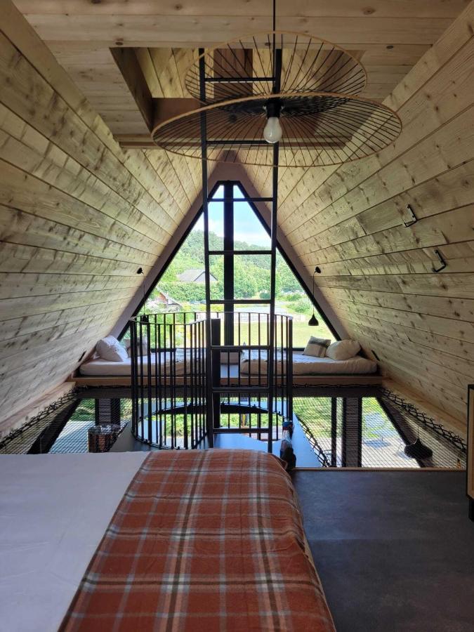 Les Deltas Du Lac Chambon-sur-Lac Kamer foto